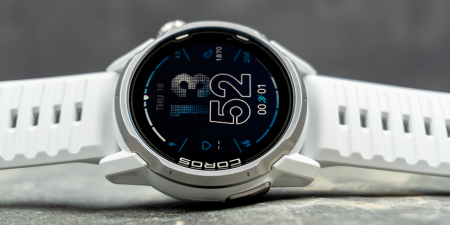 Recenzie Coros Apex 4 – Chemarea (din) sălbăticiei