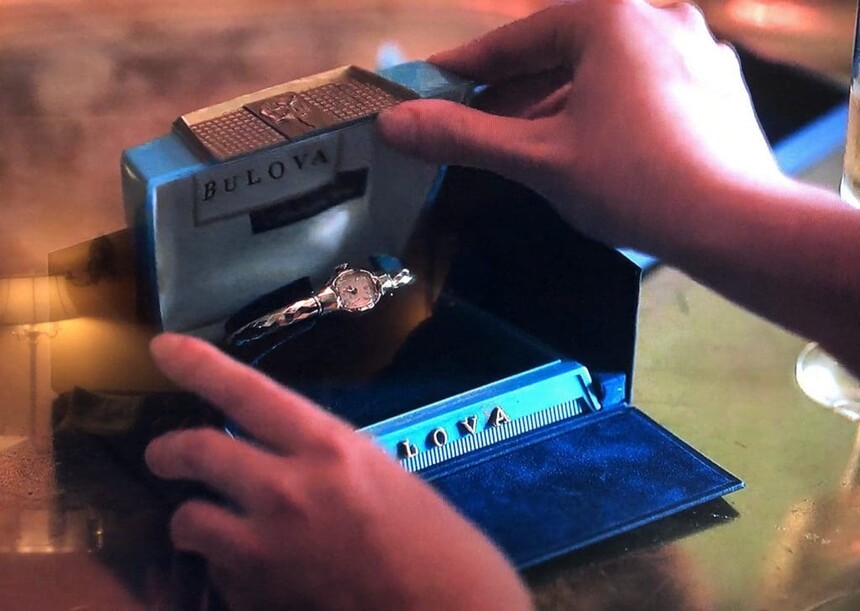 Ceasul Bulova American Girl purtat de Beth Harmon în serial. Sursa: www.timeandtidewatches.com