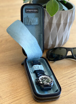 Husă pentru ceas Friedrich Lederwaren Bond 20110-2