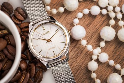 Citizen Elegant Eco-Drive EM0504-81A