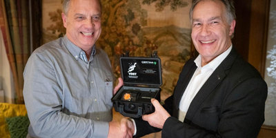 Certina DS Super PH500M Automatic Powermatic 80 Nivachron Diver's C037.407.17.280.10 VDST Special Edition