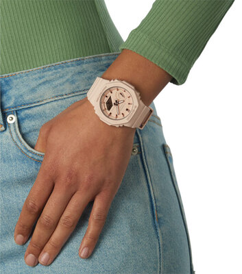 Casio G-Shock Original GMA-S2100-4AER Carbon Core Guard