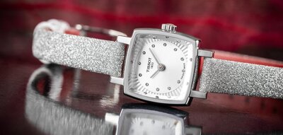 Tissot Lovely Lady Quartz T058.109.17.036.02 (+ 3x curea de schimb)