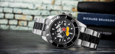 Invicta Disney Quartz 42mm 32385 Mickey Mouse Limited Edition 5000pcs