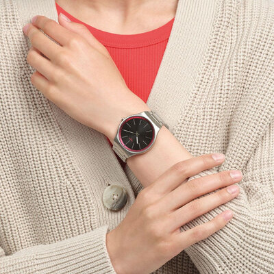 Swatch Red Graphite SS07S129G