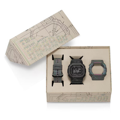 Casio G-Shock G-Squad DW-H5600EX-1ER (+ 2x curea de schimb)