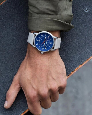 Wenger Avenue Quartz 01.1641.119