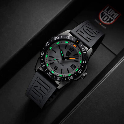 Luminox Sea XS.3127M
