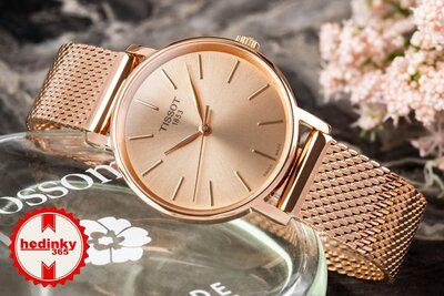 Tissot Everytime Everytime Lady Quartz T143.210.33.331.00