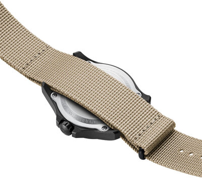 Luminox Land Atacama Field Urban XL.1970.SET (+ curea de rezervă)