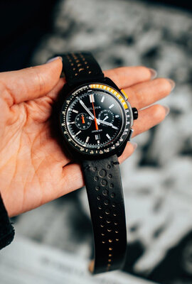 Bulova Classic Quartz Racer Chronograph 98B428