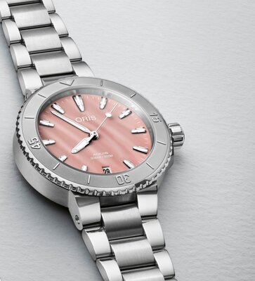 Oris Aquis Date Blush Pink Automatic 01 733 7770 4158-07 8 18 05P