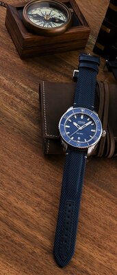 Union Glashütte Belisar Date Sport D009.907.11.047.00 (+ curea de schimb)