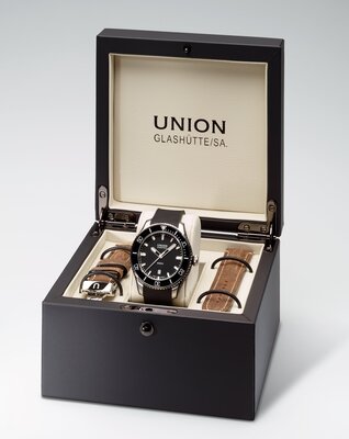 Union Glashütte Belisar Date Sport D009.907.27.057.00 (+ curea de schimb)