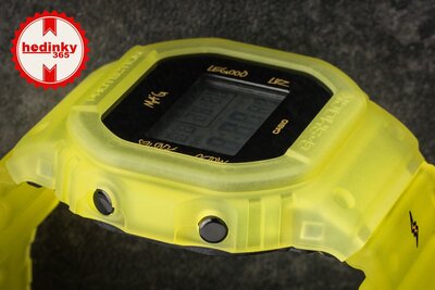 Casio G-Shock Original DWE-5600JB-1A9ER J. Balvin Collaboration (+curea de rezervă și lunetă)