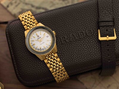 Rado Captain Cook Over-Pole R32193018 Limited Edition 1962 pcs (+ curea de rezervă și geantă de călătorie)