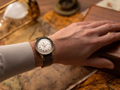 Rado Captain Cook Over-Pole R32193018 Limited Edition 1962 pcs (+ curea de rezervă și geantă de călătorie)