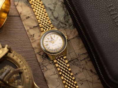 Rado Captain Cook Over-Pole R32193018 Limited Edition 1962 pcs (+ curea de rezervă și geantă de călătorie)