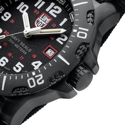 Luminox Navy Seal 4230 Series XS.4231.SET (+ curea de rezervă)