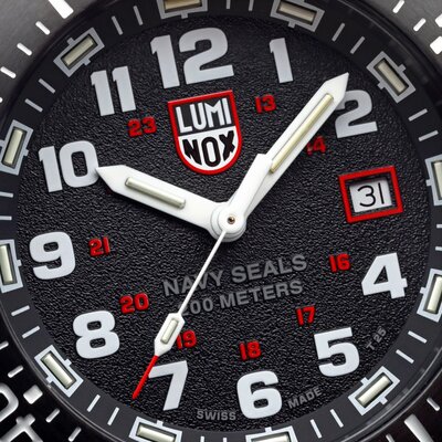 Luminox Navy Seal 4230 Series XS.4231.SET (+ curea de rezervă)