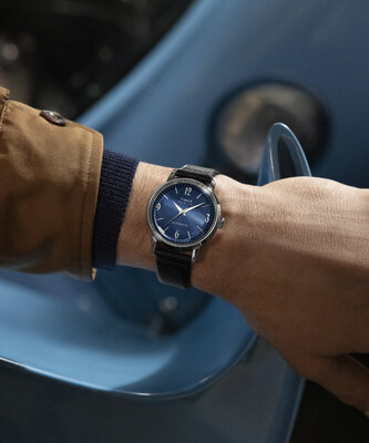 Timex Marlin TW2W93100UK