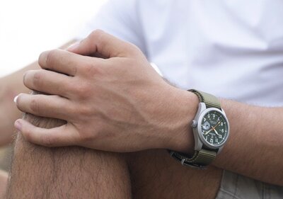 Festina Swiss Made Field 20082/2