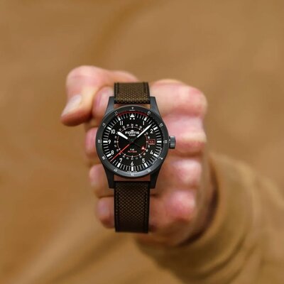 Fortis Flieger F-43 Triple-GMT Automatic COSC Chronometer F4260004 Limited Edition 100pcs (+ curea de rezervă)