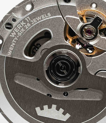 Fortis Marinemaster M-44 Automatic COSC Chronometer F8120014