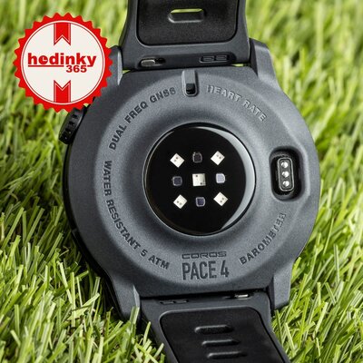 Coros Pace 4 Black / Silicone Band