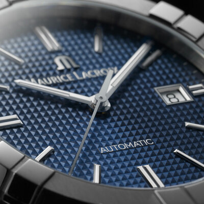 Maurice Lacroix Aikon Automatic AI6008-SS000-430-4