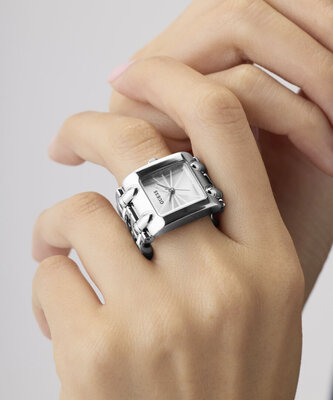 Guess Mod Heavy Metal GW1025L1