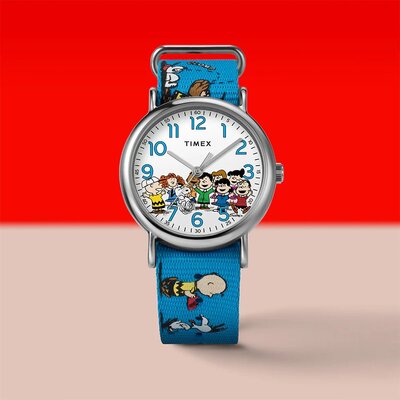 Timex Peanuts TW2W194006B