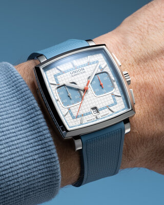 Union Glashütte Averin Chronograph D015.527.17.011.02 (+ curea de rezervă)