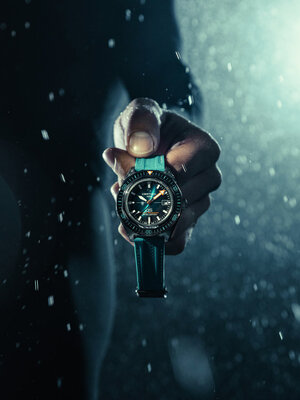 Certina DS Super PH2000M Automatic Powermatic 80 C050.607.44.041.10 Limited Edition 1959 pcs (+ curea de rezervă)