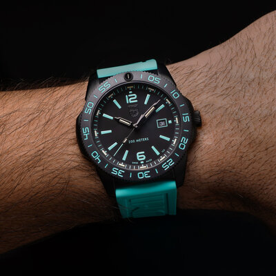 Luminox Sea XS.3124.N.SET Pacific Diver (+ curea de rezervă) Limited Edition 777pcs