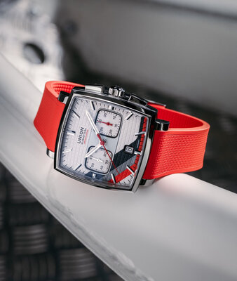 Union Glashütte Averin Chronograph D015.527.17.011.09 Sachsen Classic 2026 Limited Edition 350pcs (+ curea de rezervă)