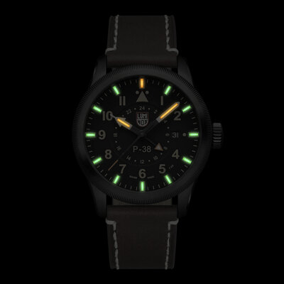 Luminox Air Pilot P-38 Lightning XA.9526