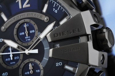 Diesel Mega Chief DZ4329