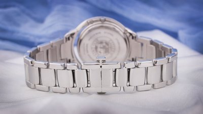 Citizen Elegant EW5520-84D