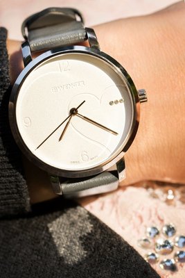 Wenger Metropolitan Donnissima Quartz 01.1731.111