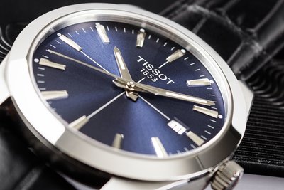 Tissot Gentleman Quartz T127.410.16.041.01