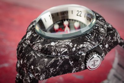 Invicta Star Wars Quartz 52mm GMT 33310 Galactic Empire Limited Edition 1977pcs