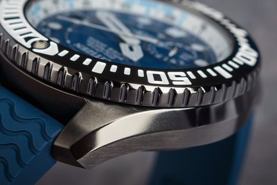 Citizen Promaster Satellite-Wave Eco-Drive Diver's CC5006-06L (+ náhradní řemínek)