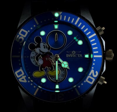 Invicta Disney Mickey Mouse Quartz Chronograph 27390 Limited Edition 999buc