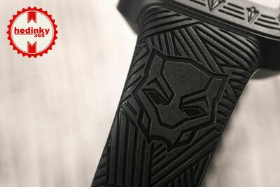 Curea din plastic Garmin (pentru Vívofit junior 3), negru, Marvel, Black Panther, 010-12666-40