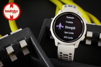 Coros Pace 2 White / Silicone Band