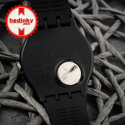 Swatch x Centre Pompidou, Red, Blue and White, by Piet Mondrian SUOZ344