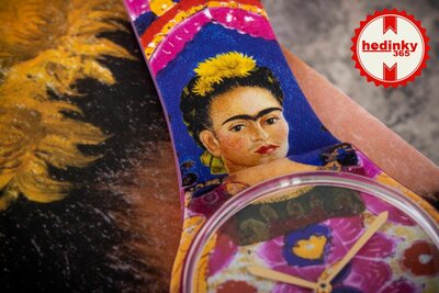 Swatch x Centre Pompidou, The Frame, By Frida Kahlo SUOZ341