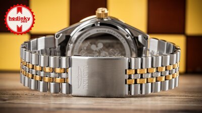 Invicta Disney Quartz 43mm 37853 Mickey Mouse Limited Edition