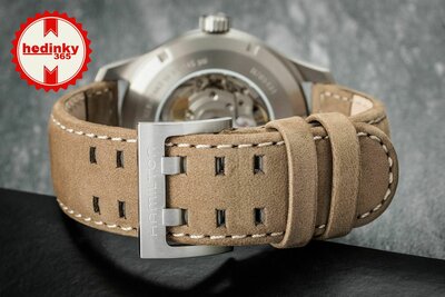 Hamilton Khaki Field Titanium Automatic H70545540